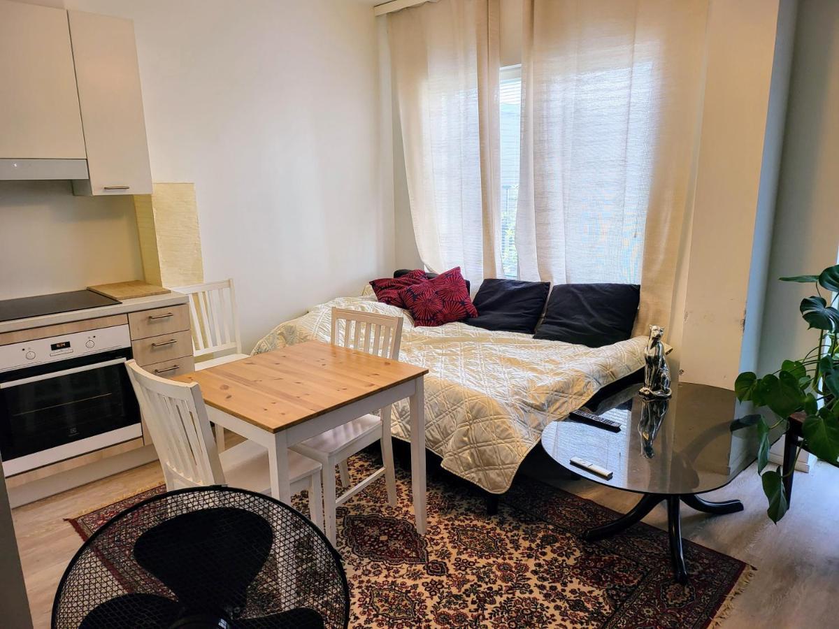 Apartment Near The Harbour Турку Екстер'єр фото