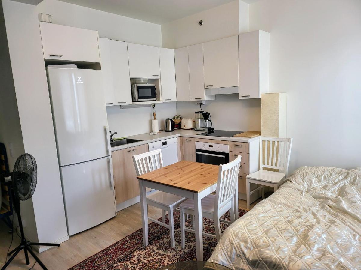 Apartment Near The Harbour Турку Екстер'єр фото